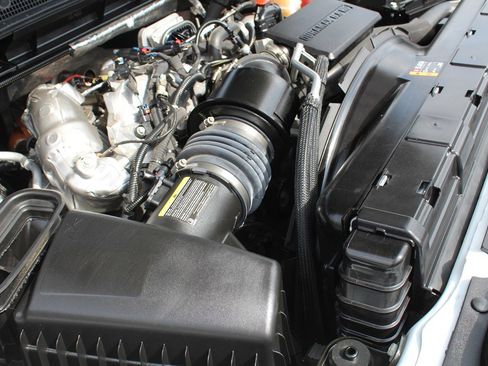 Used 2025 Chevrolet Silverado 3500 W/T w/ WT Convenience Package AWD/4WD image 35