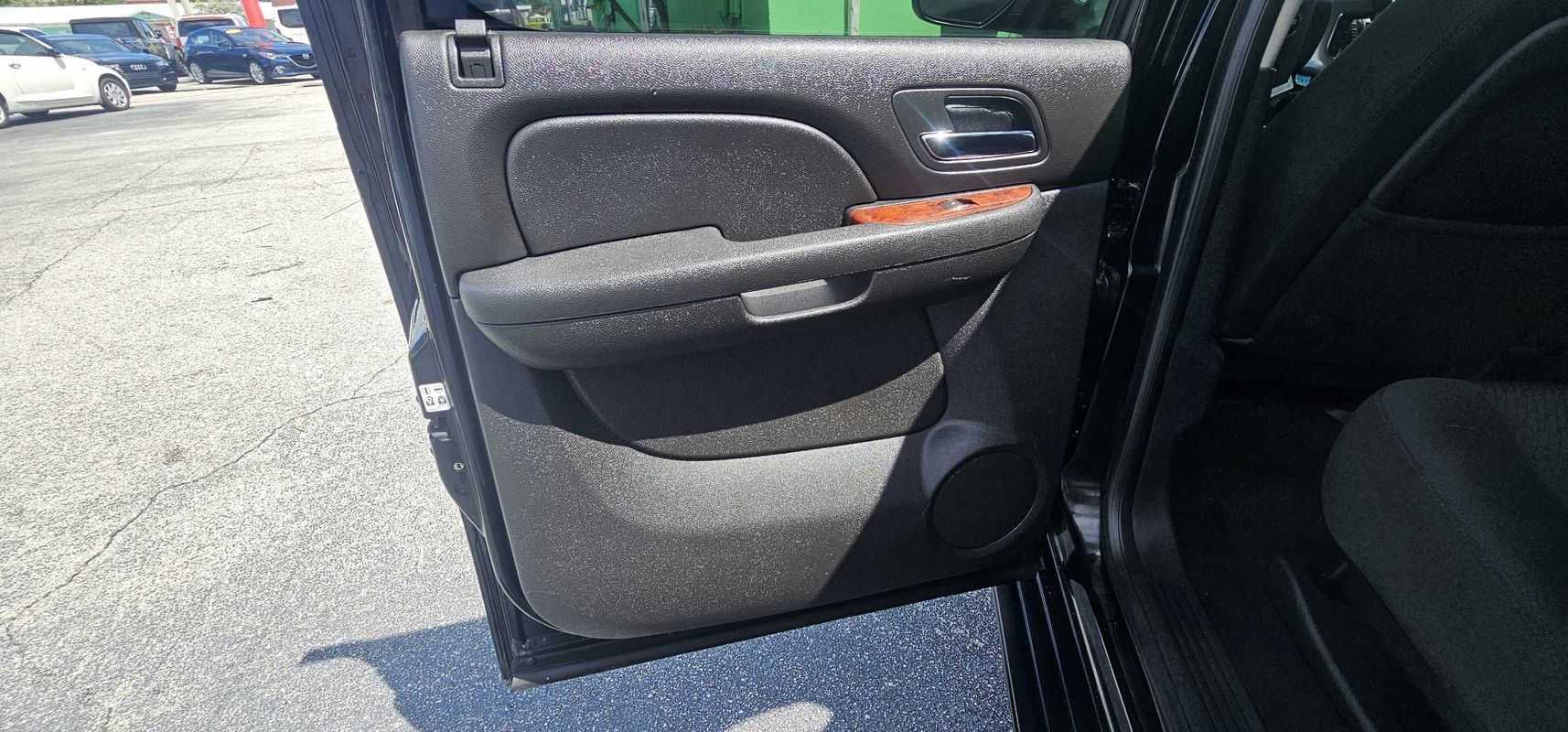 Used 2012 Chevrolet Avalanche LS RWD image 22