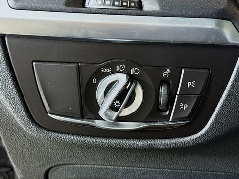 Used 2023 BMW X3 sDrive30i w/ Premium Package image 10