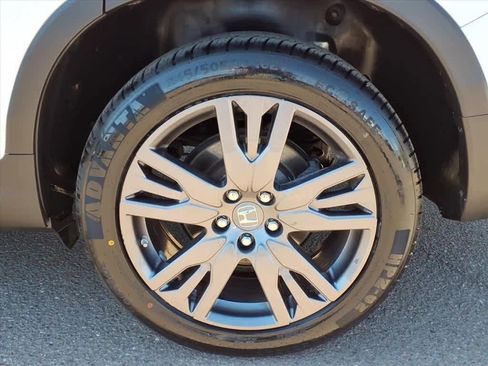 Certified 2022 Honda Pilot Sport image 8