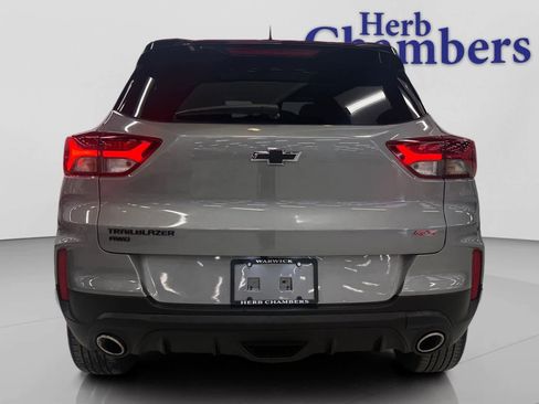 Used 2023 Chevrolet TrailBlazer RS w/ Sun and Liftgate Package image 6