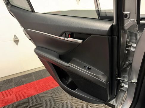 Used 2021 Toyota Camry XSE FWD image 30