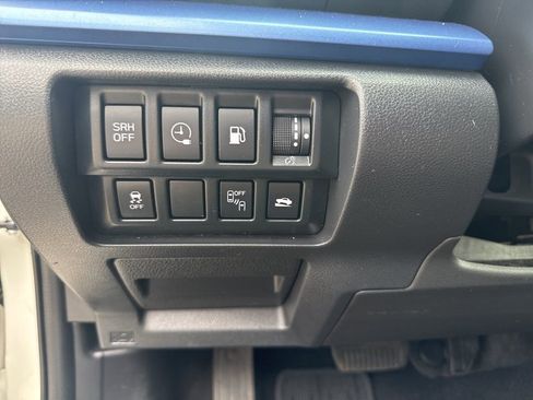 Used 2023 Subaru Crosstrek Hybrid w/ Moonroof Package w/Navigation image 16
