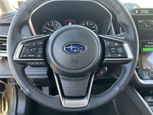 Certified 2025 Subaru Outback Limited image 20