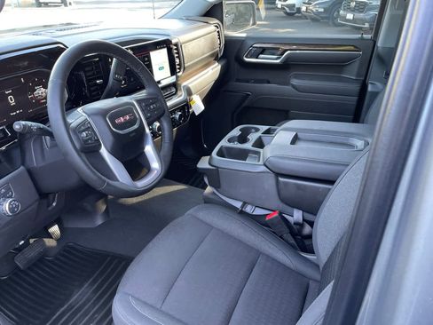 Used 2026 GMC Sierra 1500 Elevation AWD/4WD image 9