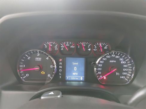 Used 2019 Chevrolet Silverado 3500 W/T image 18