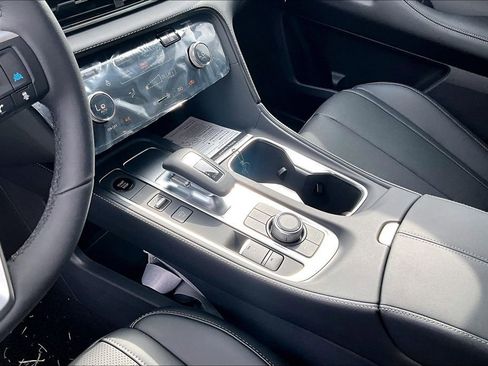 New 2026 INFINITI QX60 Luxe image 11