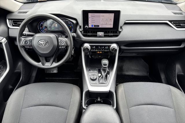 Certified 2024 Toyota RAV4 LE AWD/4WD image 3
