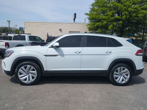 Used 2021 Volkswagen Atlas Cross Sport SE w/ Panoramic Sunroof Package image 5