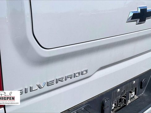 Used 2025 Chevrolet Silverado 1500 RST image 8