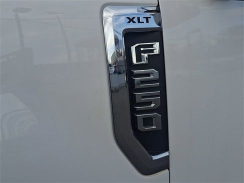 Used 2020 Ford F250 XLT image 29