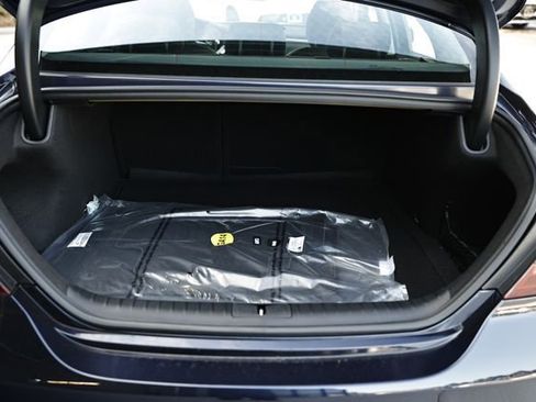 New 2026 Genesis G70 2.5T image 16