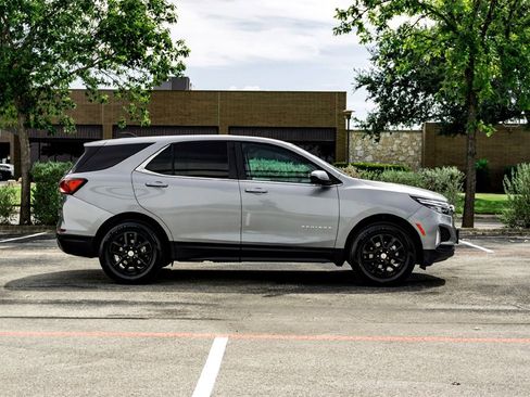 Used 2024 Chevrolet Equinox LT image 4