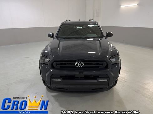 New 2026 Toyota 4Runner SR5 image 3
