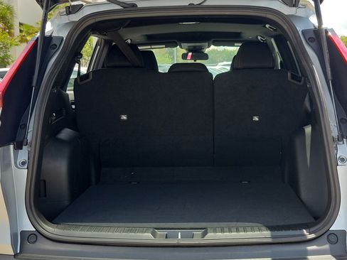 Used 2025 Honda CR-V Sport image 10