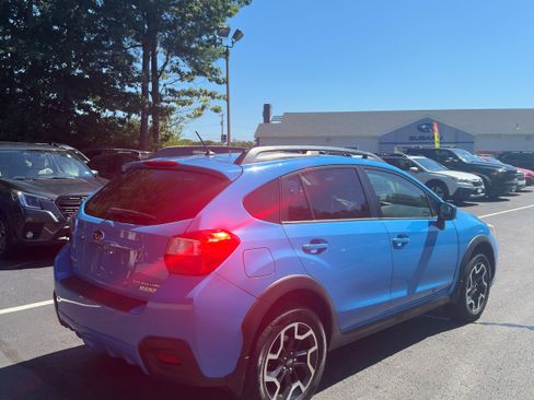 Used 2016 Subaru Crosstrek 2.0i Premium AWD/4WD image 4