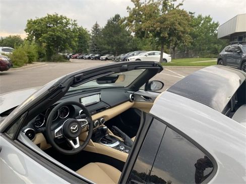 New 2025 MAZDA MX-5 Miata RF Grand Touring w/ Appearance Package image 25