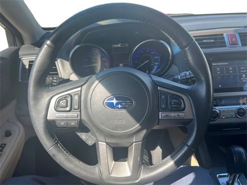 Used 2016 Subaru Outback 2.5i Limited image 14