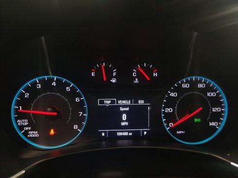 Used 2018 Chevrolet Equinox LT image 23