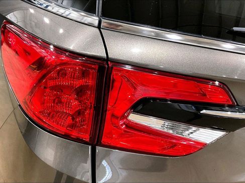 Used 2021 Honda Odyssey EX-L image 31