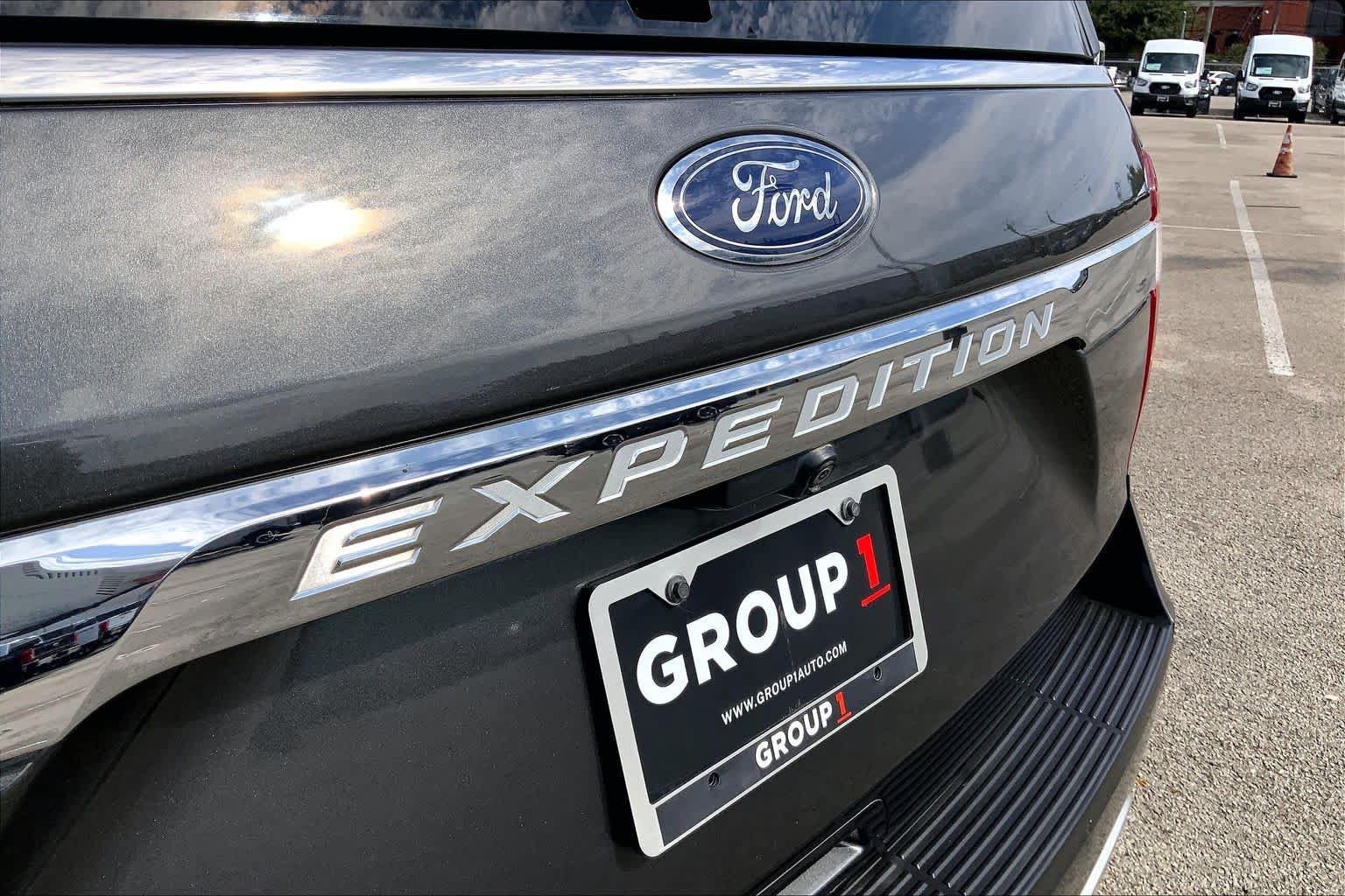 Used 2020 Ford Expedition XLT w/ Equipment Group 201A RWD image 29
