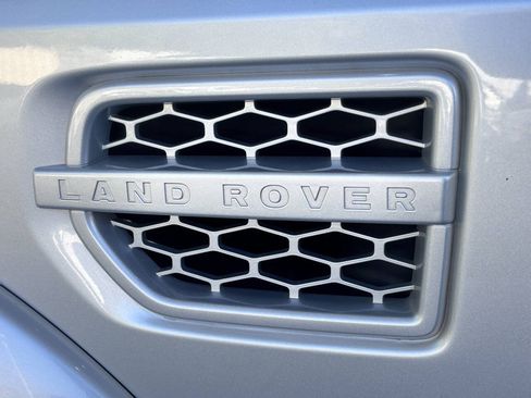 Used 2013 Land Rover LR4 HSE AWD/4WD image 4