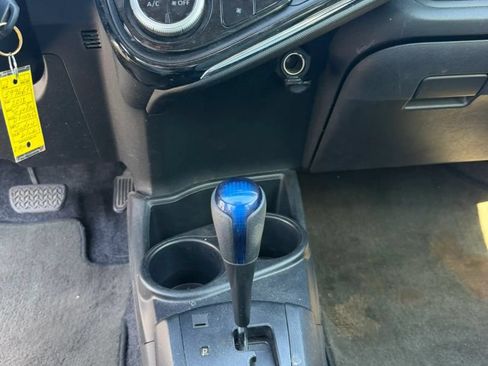 Used 2018 Toyota Prius C One w/ Carpet Mat Package FWD image 22