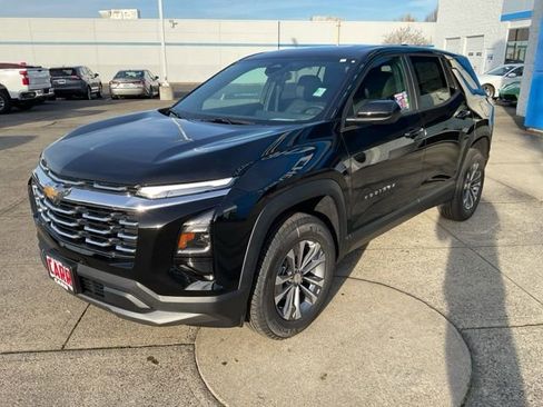 New 2026 Chevrolet Equinox LT image 4