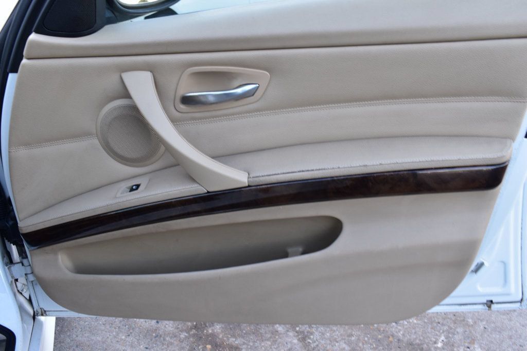 Used 2011 BMW 328i Sedan w/ Premium Pkg RWD image 35