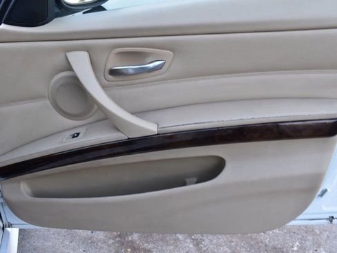 Used 2011 BMW 328i Sedan w/ Premium Pkg image 35