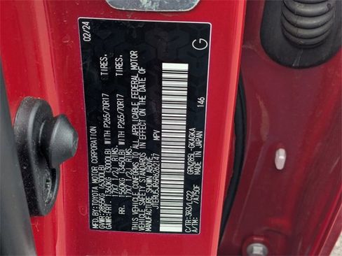 Used 2024 Toyota 4Runner TRD Off-Road Premium image 37