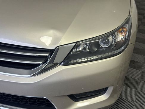 Used 2014 Honda Accord EX image 9