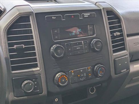 Used 2019 Ford F250 XL AWD/4WD image 13
