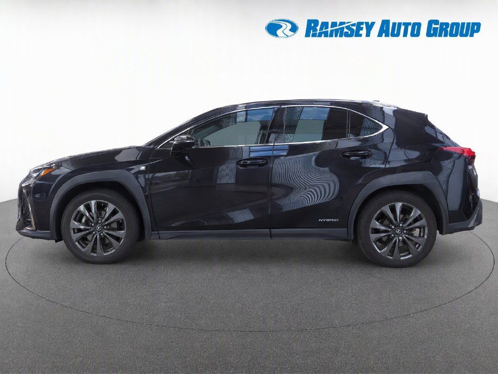 Used 2019 Lexus UX 250h F Sport w/ F Sport Premium Package AWD/4WD image 6