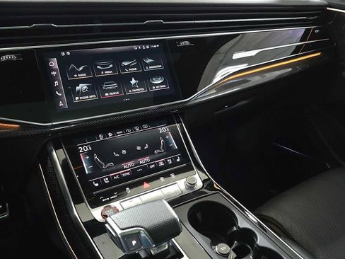 Used 2022 Audi SQ7 Prestige w/ Prestige Package AWD/4WD image 33