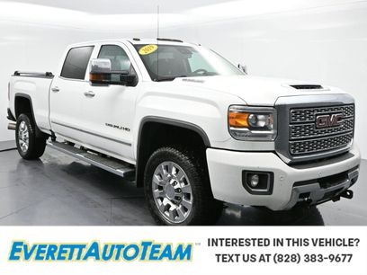 Used 2019 GMC Sierra 2500 Denali w/ Duramax Plus Package