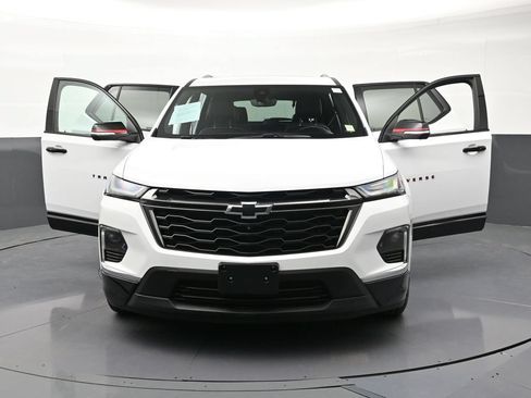 Used 2023 Chevrolet Traverse Premier w/ Redline Edition AWD/4WD image 38