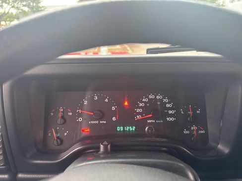 Used 2005 Jeep Wrangler SE image 6