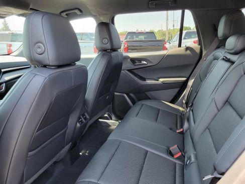 New 2027 Chevrolet Equinox LT w/ Convenience Package II FWD image 25