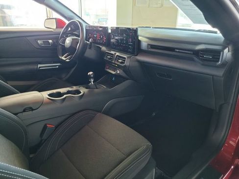 Used 2024 Ford Mustang GT RWD image 11