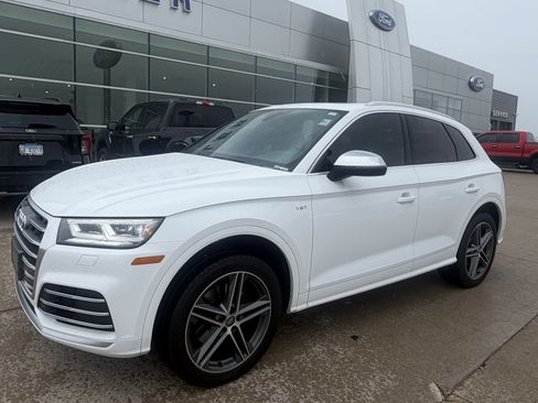 Used 2018 Audi SQ5 Premium Plus AWD/4WD image 3