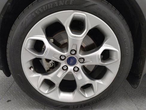 Used 2015 Ford Escape Titanium w/ Equipment Group 301A AWD/4WD image 31