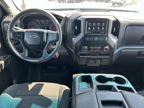 Used 2019 Chevrolet Silverado 1500 Custom Trail Boss w/ Custom Convenience Package image 16