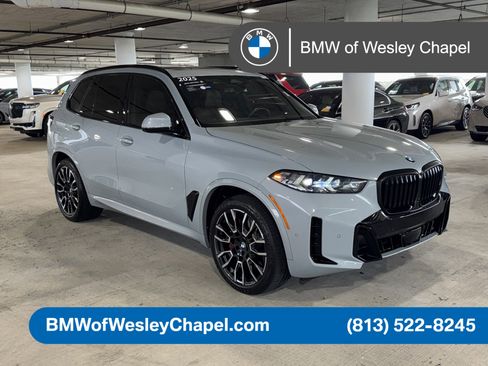 Used 2025 BMW X5 sDrive40i w/ M Sport Package RWD image 1