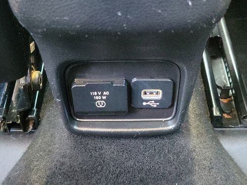 Used 2019 Jeep Compass Sport w/ Tech Group image 19