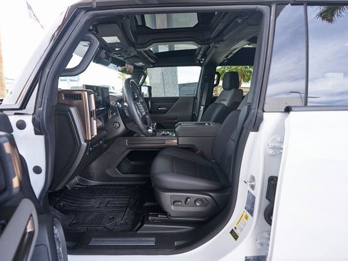 Used 2025 GMC Hummer EV 3X image 20