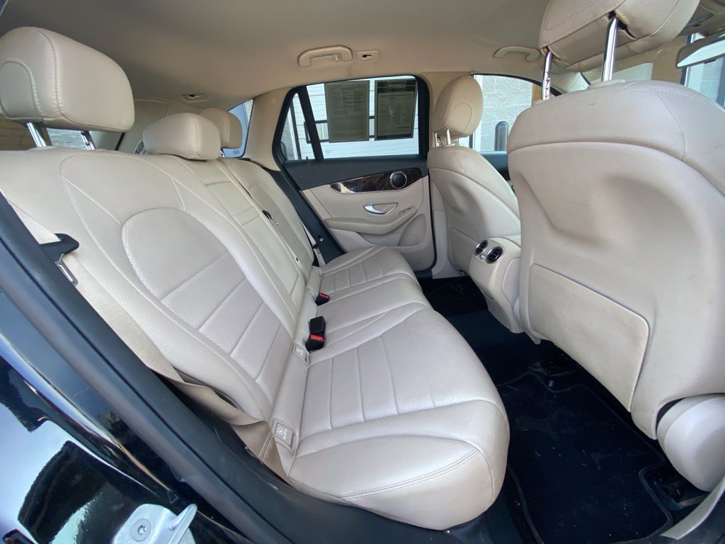 Used 2016 Mercedes-Benz GLC 300 4MATIC image 24