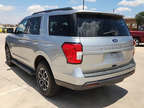 Used 2024 Ford Expedition XL AWD/4WD image 2