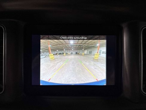 Used 2020 Dodge Charger SXT image 23