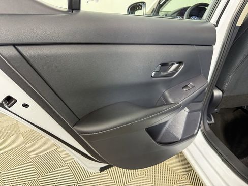 Certified 2024 Nissan Sentra S image 38